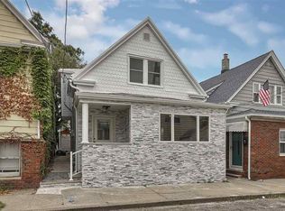 7 Sisson Ct, Bayonne, NJ 07002