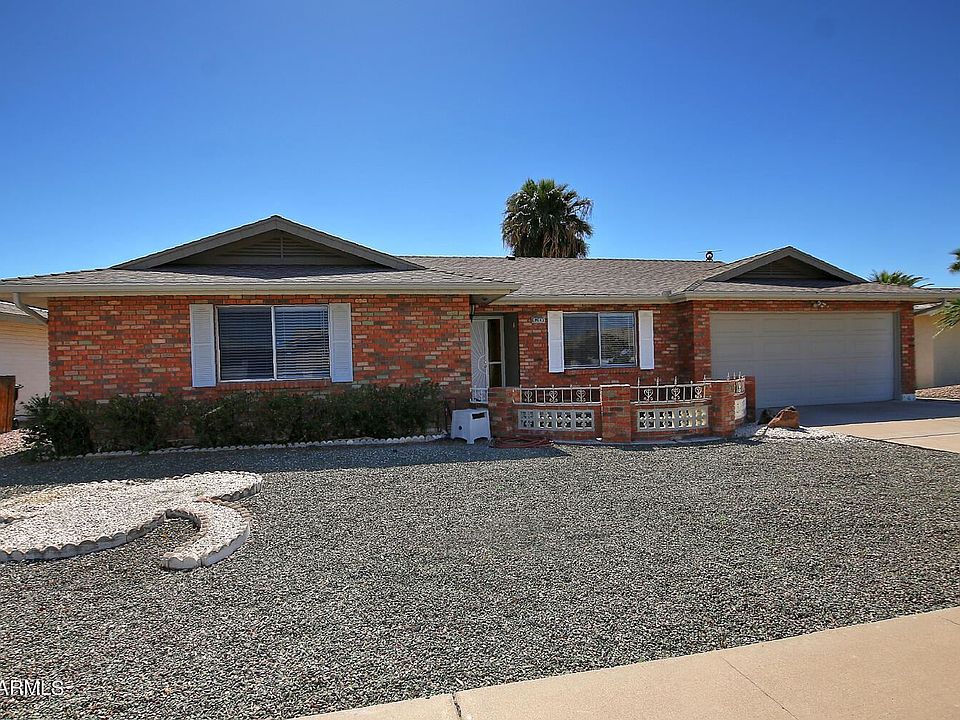 1st image of 5141 E Emerald Cir