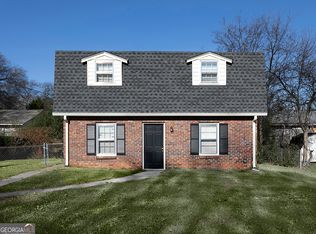 12 Hawk Rd, Cartersville, GA 30121