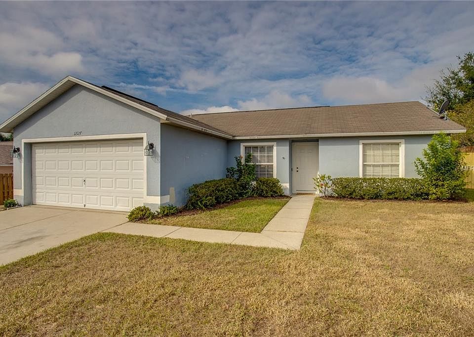 1st image of 12127 Goldenstar Ln