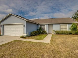 12127 Goldenstar Ln, Clermont, FL 34711