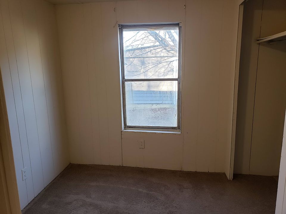 2nd image of 417 S Texas Ave