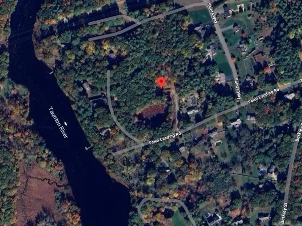 2 Lima Ln, Berkley, MA 02779