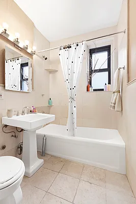Sold by Compass | media 7