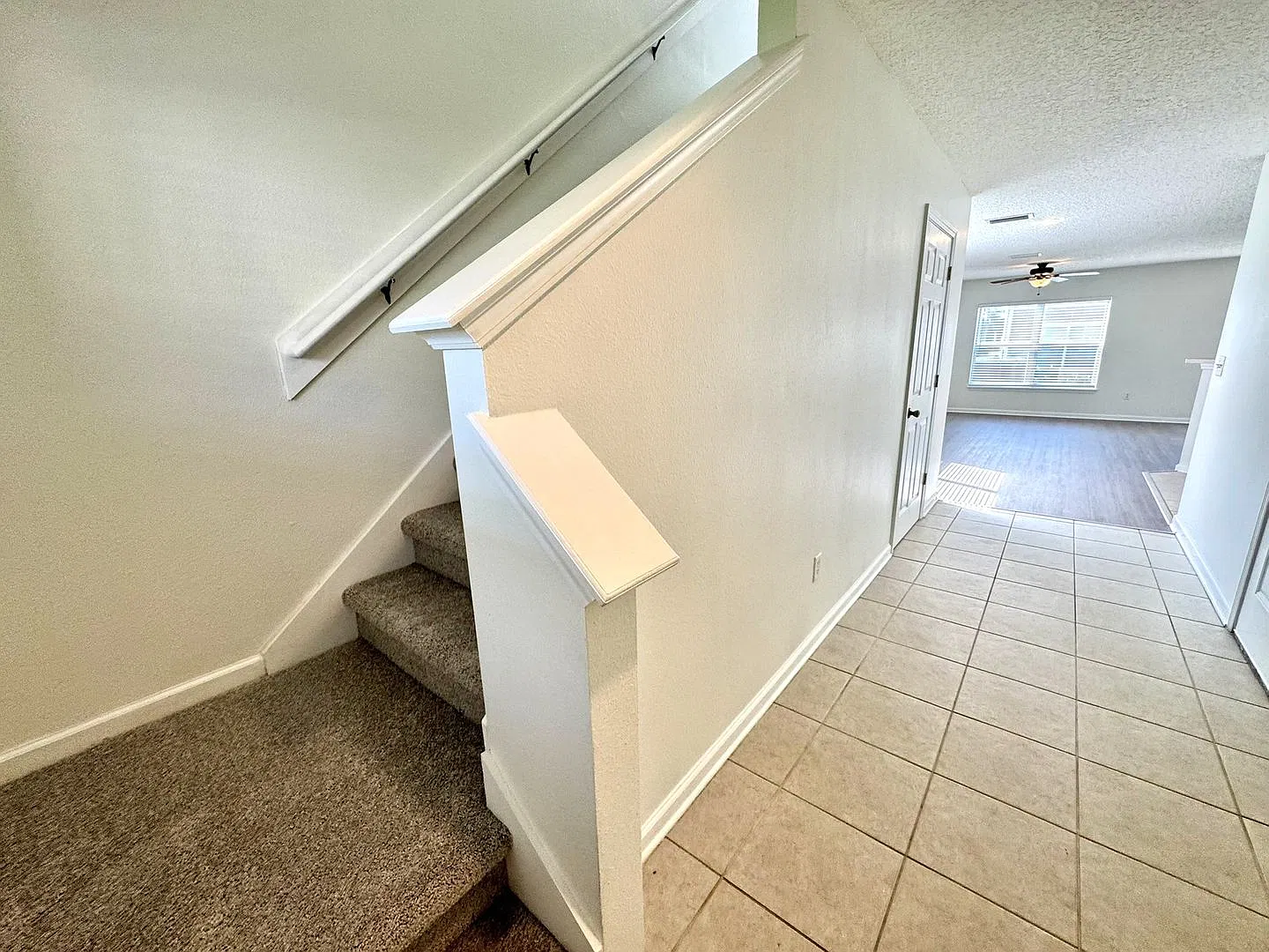 Large 1817 Sqft 3br/2.5ba Fleming Island Plantation Townhome W/ Loft — Photo 2
