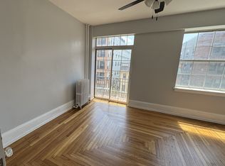 948 Court St #402, Allentown, PA 18101