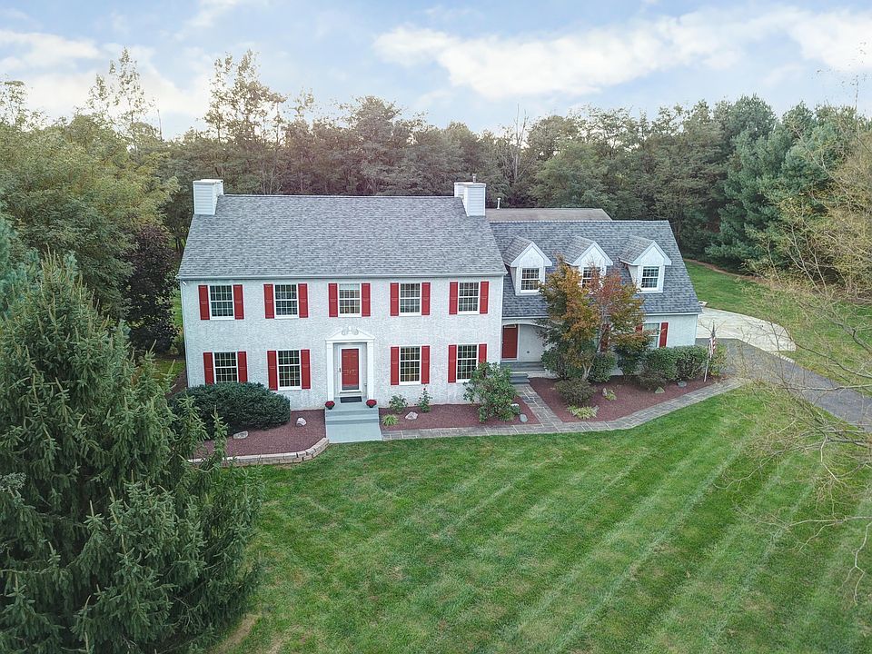 1st image of 127 Nantucket Dr