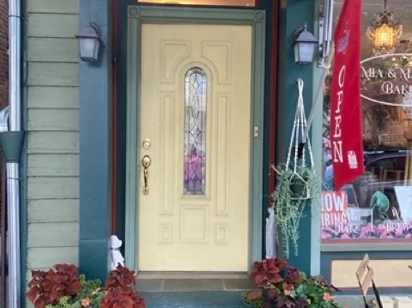 34 N 2nd St #3, Easton, PA 18042