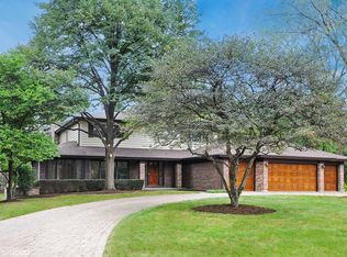 1641 E Course Dr, Riverwoods, IL 60015