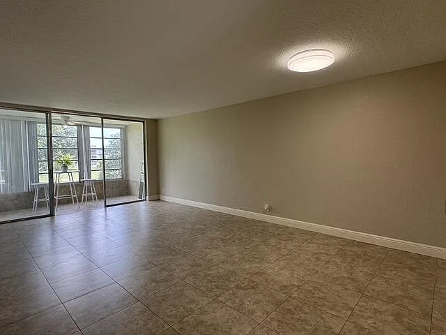 8411 Lagos De Campo Blvd #204U — Photo 9