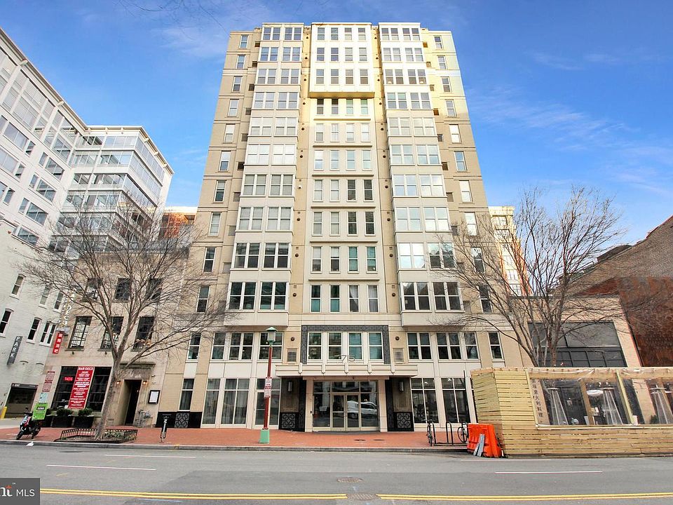 1st image of 715 6th St NW Unit 1002