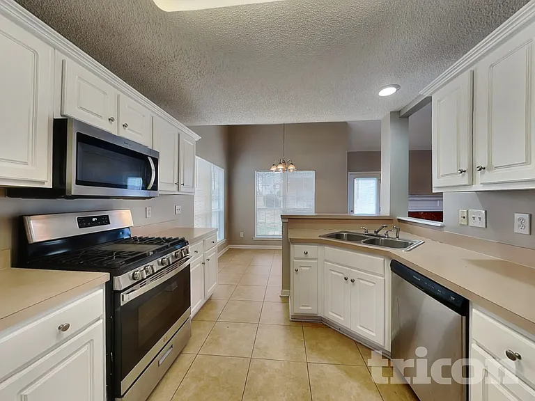 5412 Village Rdg — Photo 5