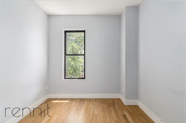 Rented by Rennit Inc. | media 28