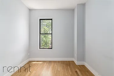 Rented by Rennit Inc.