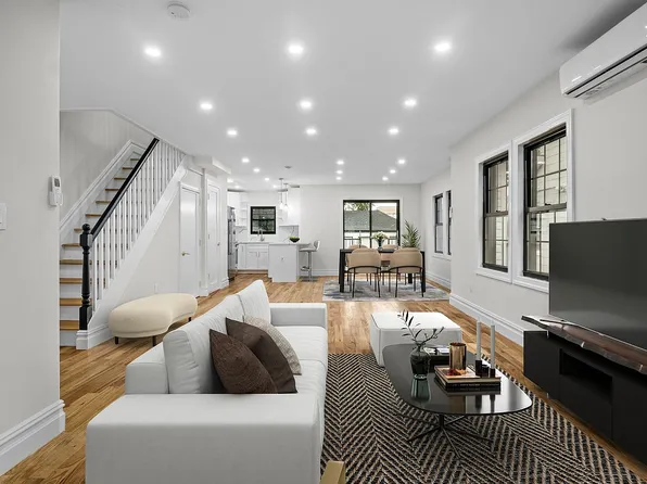 1947 Hendrickson St, Brooklyn, NY 11234