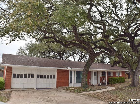 3rd image of 5938 Prentiss Dr