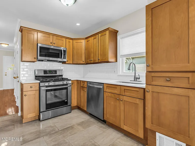 22 Personette St #1 — Photo 11