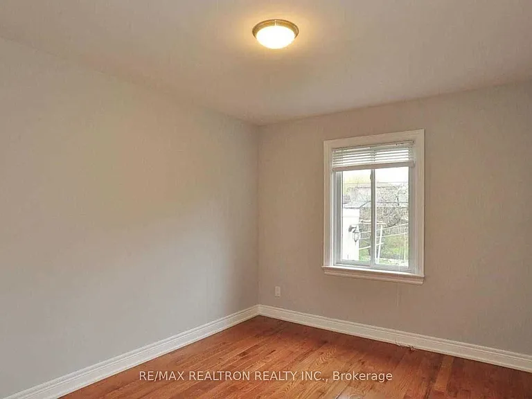 17 Crosland Dr #MAIN FL — Photo 12