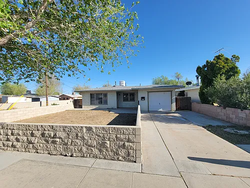 2042 Panamint St Photo 1