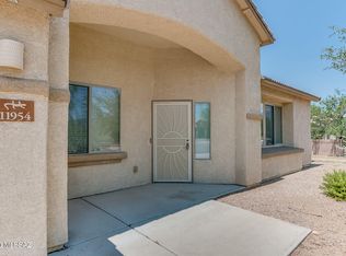 11954 S Shalom Dr, Vail, AZ 85641