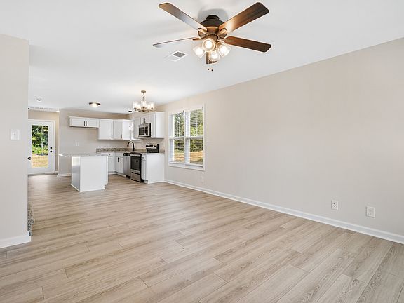 5th image of 181 Woodland St Lot 11