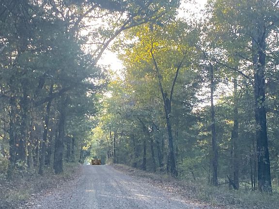 4th image of 2664 County Road 3011