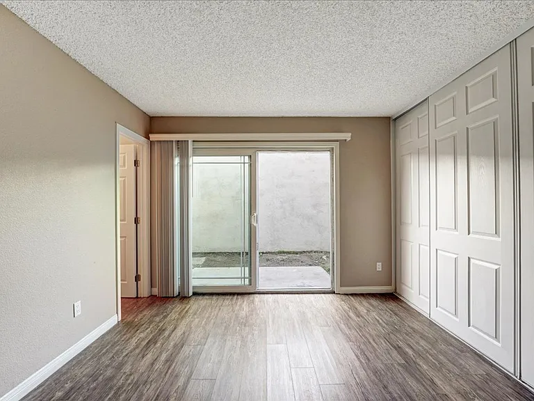 Tierra Palms Apartment Homes — Photo 51