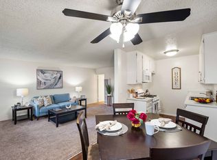 The Crossroads, Van Nuys, CA 91405