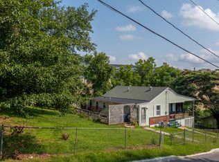 224 N Randolph St, Lexington, VA 24450