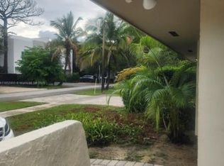 5780 SW 61st St, Miami, FL 33143