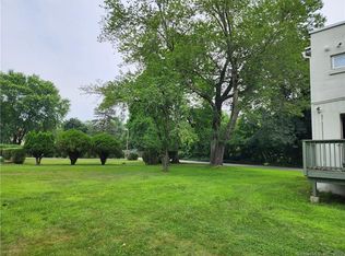 6 Union Ave, Windham, CT 06280