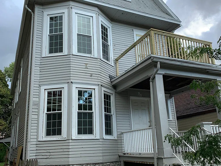 37 Bremen St — Photo 1