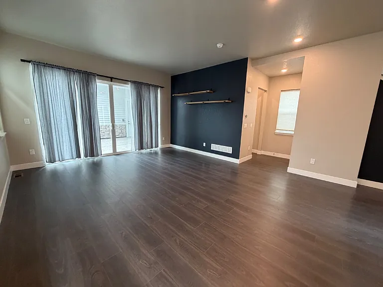 21272 E 63rd Dr — Photo 7