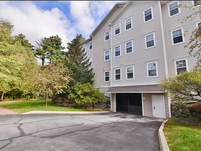 99 Eldredge St #311 — Photo 18