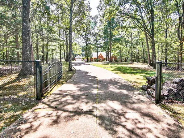 12497 Donelson Rd, Eads, TN 38028