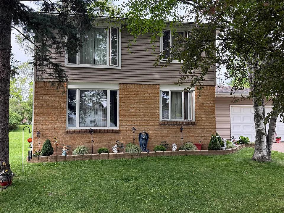 226 Garden Pkwy #2