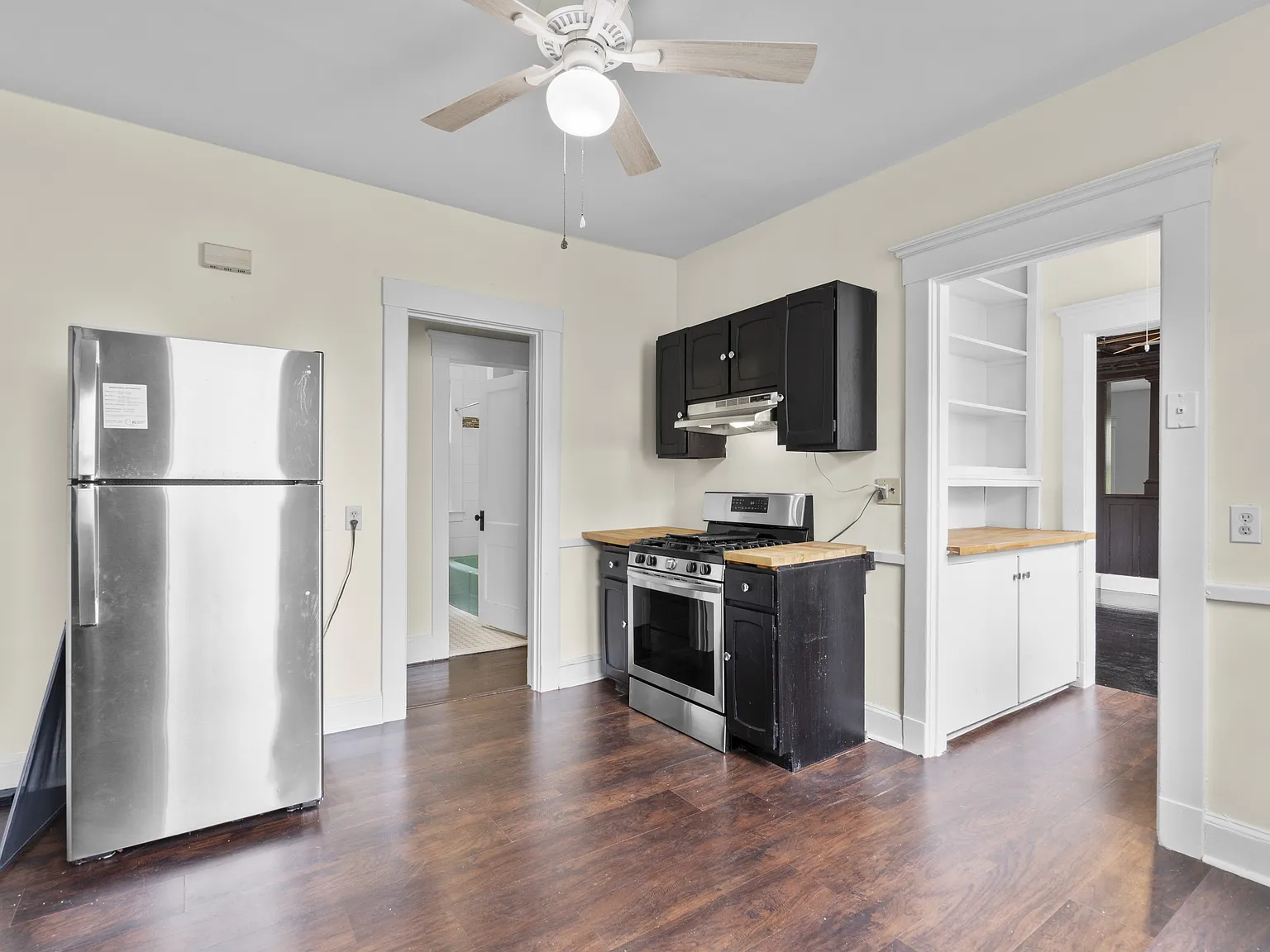 144 Gilbert Ave - 2 — Photo 1