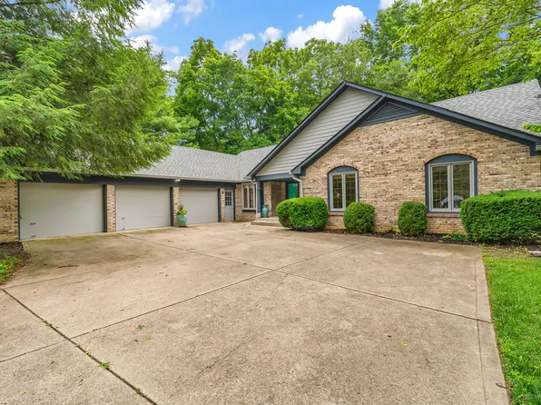 6992 Forest Ridge Ct, Plainfield, IN 46168