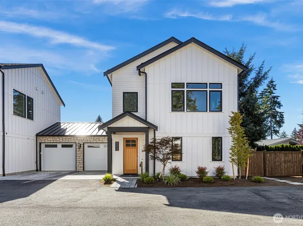 9313 132nd Avenue NE, Kirkland, WA 98033