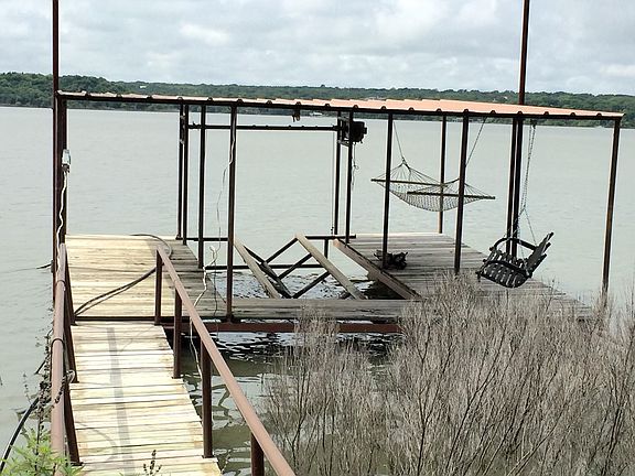 Dock with Lift