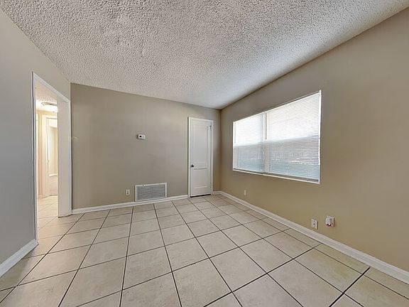 5th image of 5126 Banshee Ave