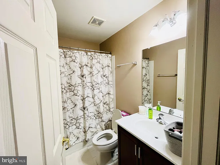 223 Flagstone Rd #8 — Photo 17