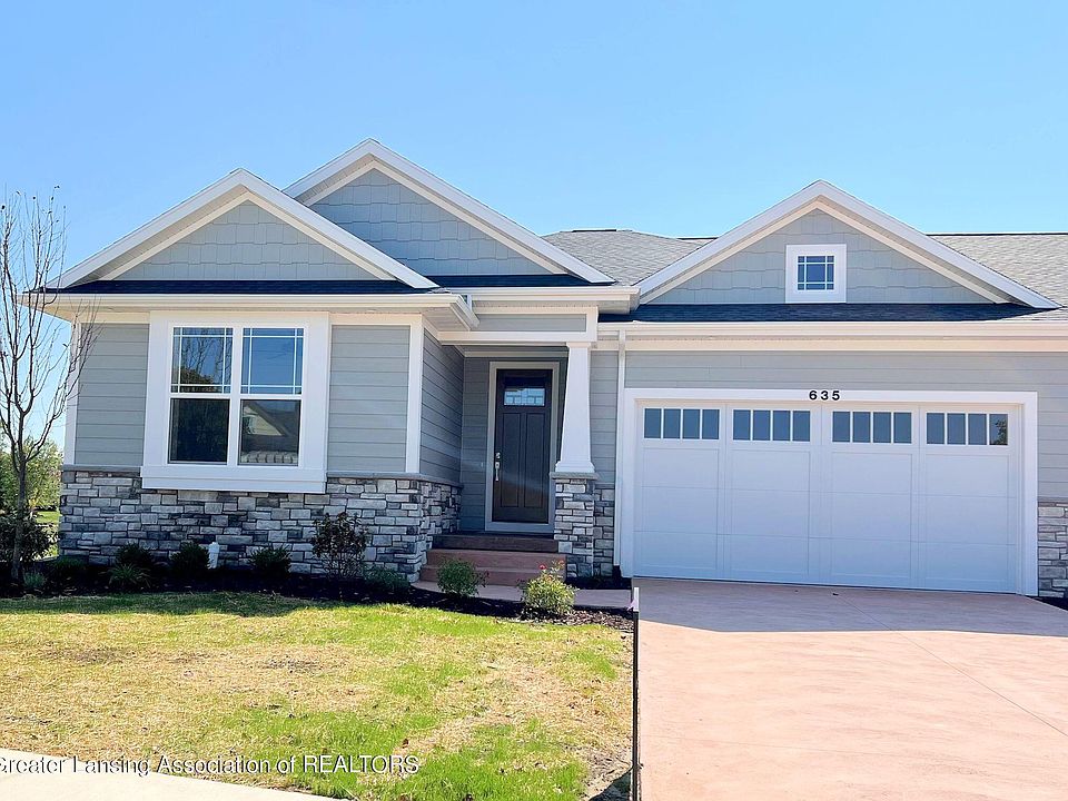 1st image of 635 Aquila Dr