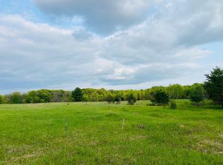 Sunrise Rd NE, Stacy, MN 55079