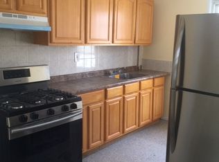 138 Buscher Ave, Valley Stream, NY 11580