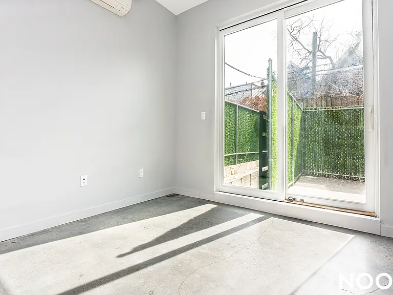340 Rutland Rd #1B — Photo 6