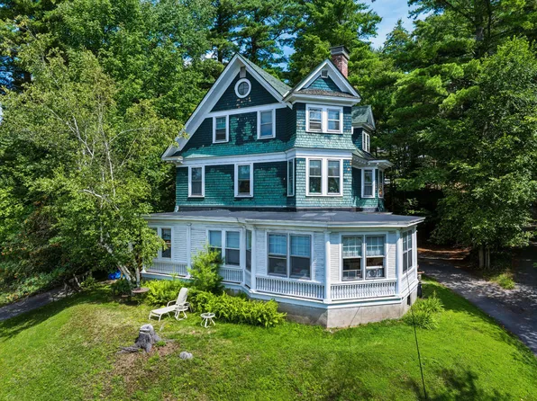 317 Lake Flower Ave, Saranac Lake, NY 12983