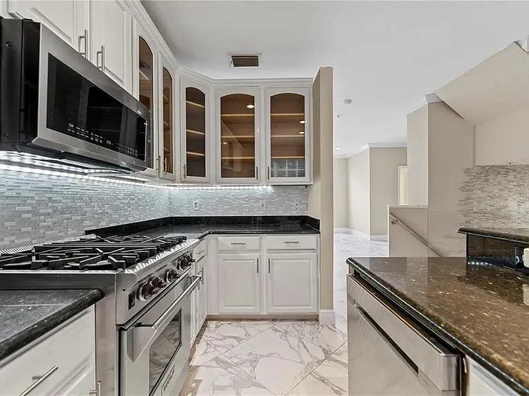 1437 Harbour Walk Rd — Photo 10