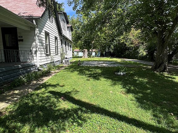 5th image of 4012 E 31st St