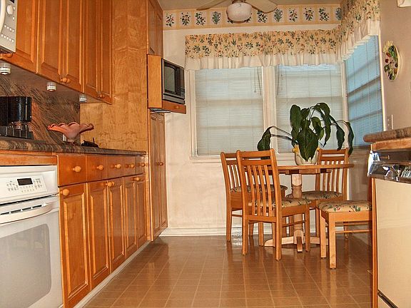 Kitchen             view 1